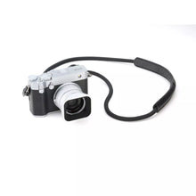 Cargar imagen en el visor de la galería, Fujifilm GFX 100RF Plata