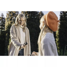 Cargar imagen en el visor de la galería, DJI Osmo Pocket 3 Creator Combo