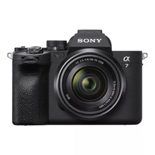 Cargar imagen en el visor de la galería, Sony Alpha 7 IV + 28-70mm f/3.5–5.6 OSS