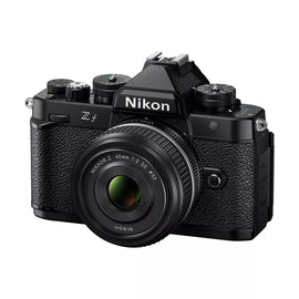 Nikon Z f + 40mm F2 SE