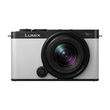 Cargar imagen en el visor de la galería, Panasonic Lumix DC-S9 (Smokey White) + Lumix S 18-40mm F/4.5-6.3