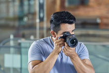 Cargar imagen en el visor de la galería, Sony Alpha 7 IV + 28-70mm f/3.5–5.6 OSS