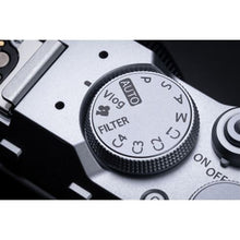 Cargar imagen en el visor de la galería, Fujifilm X-M5 Plata + Zoom XC 15-45mm f/3.5-5.6 OIS PZ