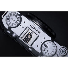 Cargar imagen en el visor de la galería, Fujifilm X-M5 Plata + Zoom XC 15-45mm f/3.5-5.6 OIS PZ