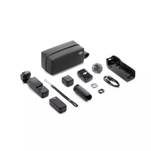 Cargar imagen en el visor de la galería, DJI Osmo Pocket 3 Creator Combo