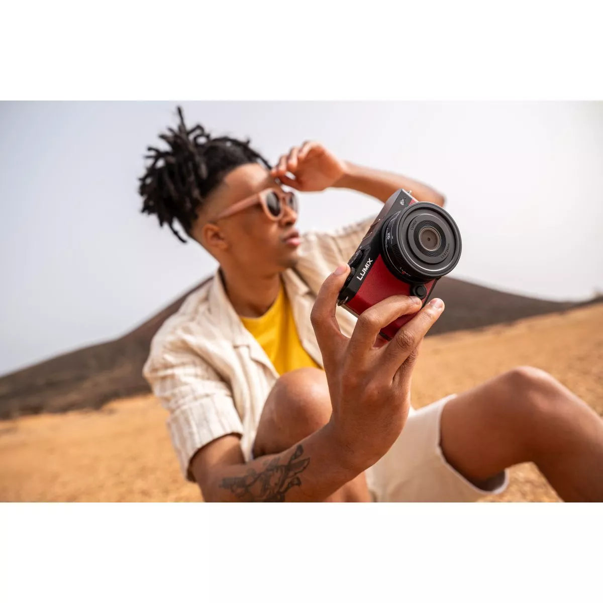 Panasonic Lumix DC-S9 (Black) Body