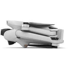 Cargar imagen en el visor de la galería, DJI Mini 3 Fly More Combo + RC Smart controller