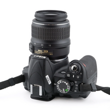 Cargar imagen en el visor de la galería, Nikon D3100 + 18-55mm f3.5-5.6 G ED II AF-S Nikkor